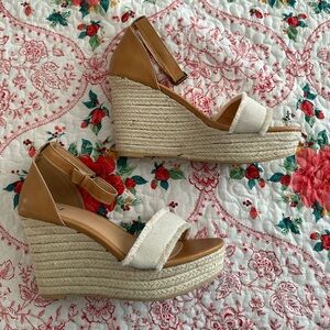 Vici Wedges
